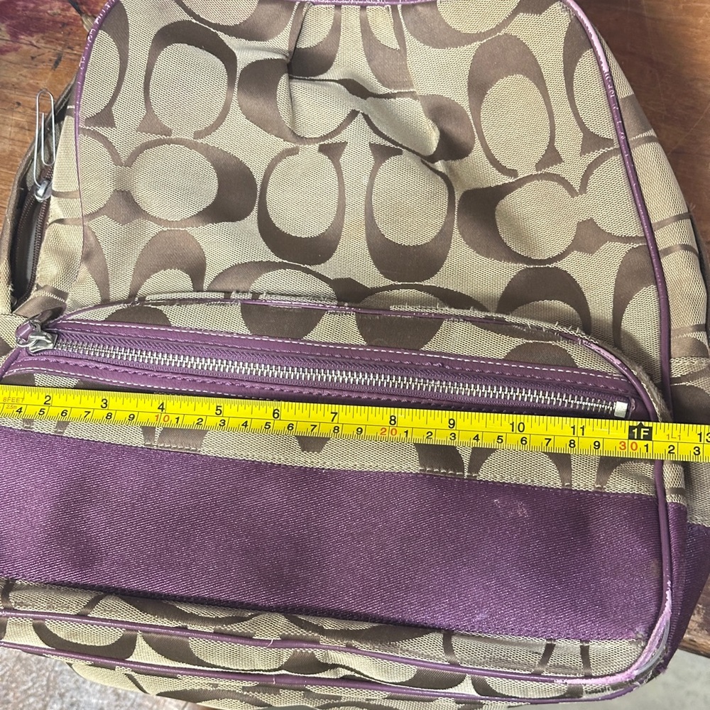 Authentic Coach backpack - Picture 15 of 16